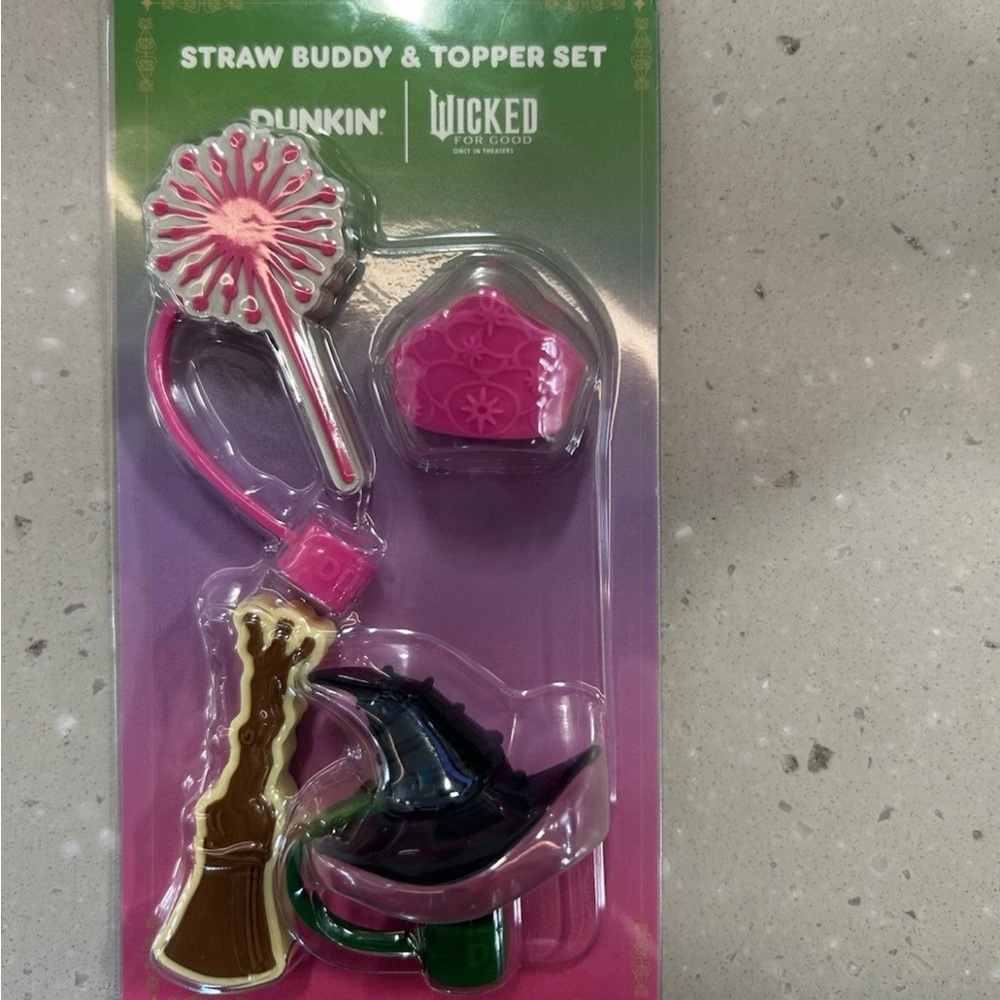 NEW Dunkin’ x Wicked “For Good” Straw Buddy & Topper Set✨ Limited Edition Collab
